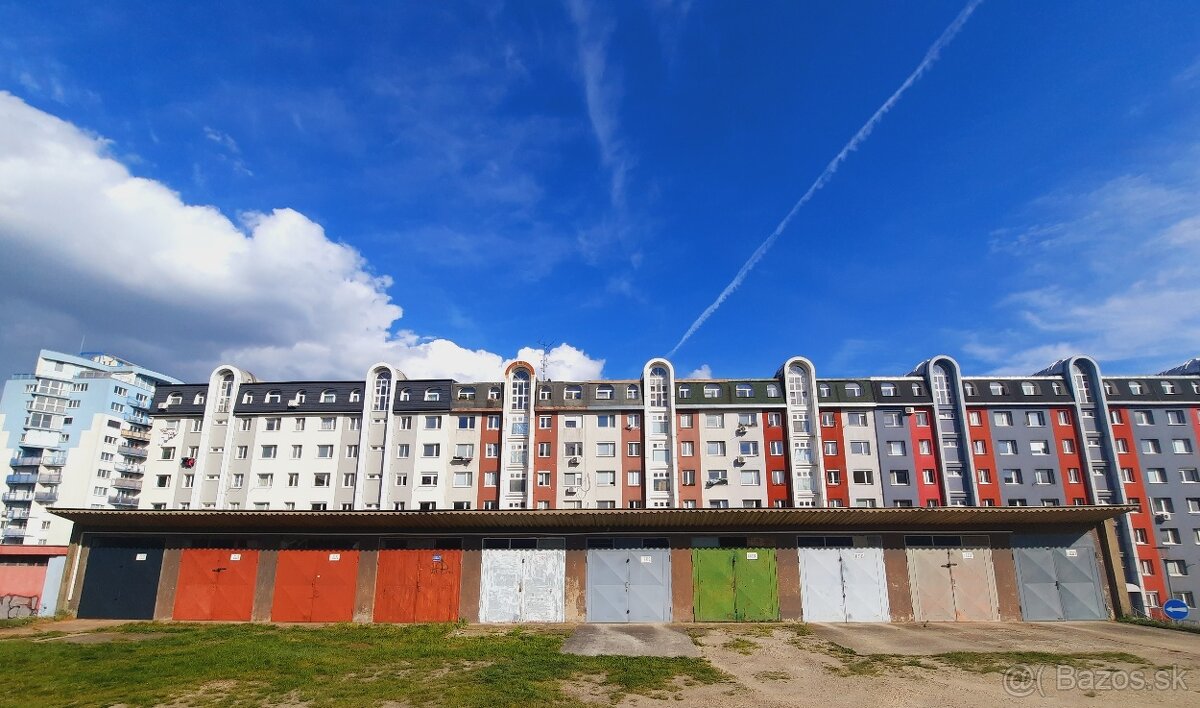 hľadám GARÁŽ v Bratislave na odkúpenie......................