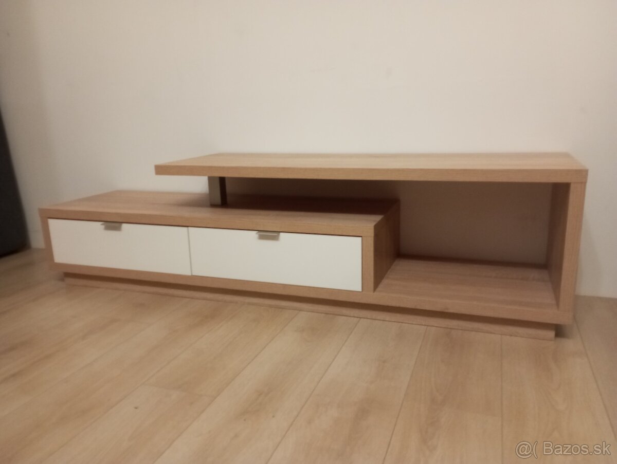 komoda pod TV  - dub sonoma a biela farba vysoký lesk