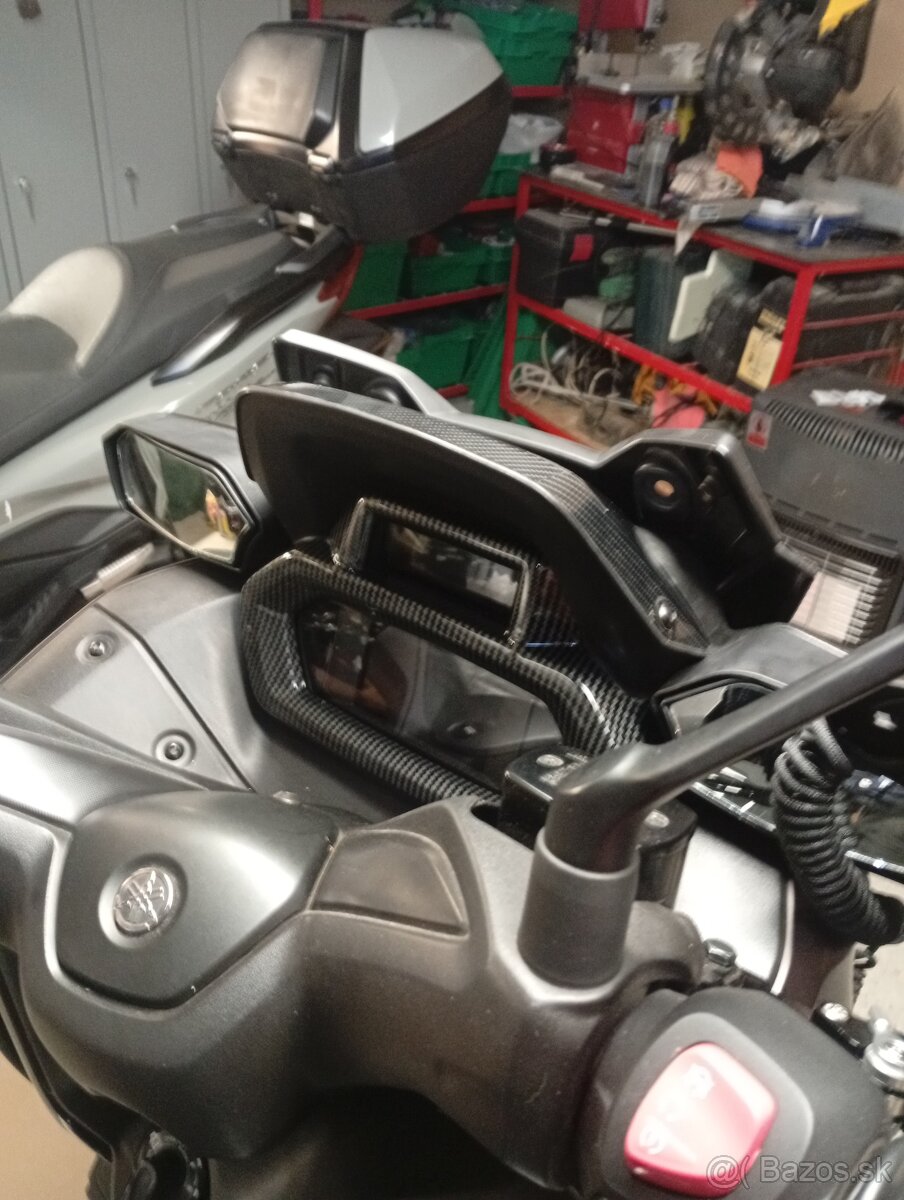 Yamaha x Max Tech 125