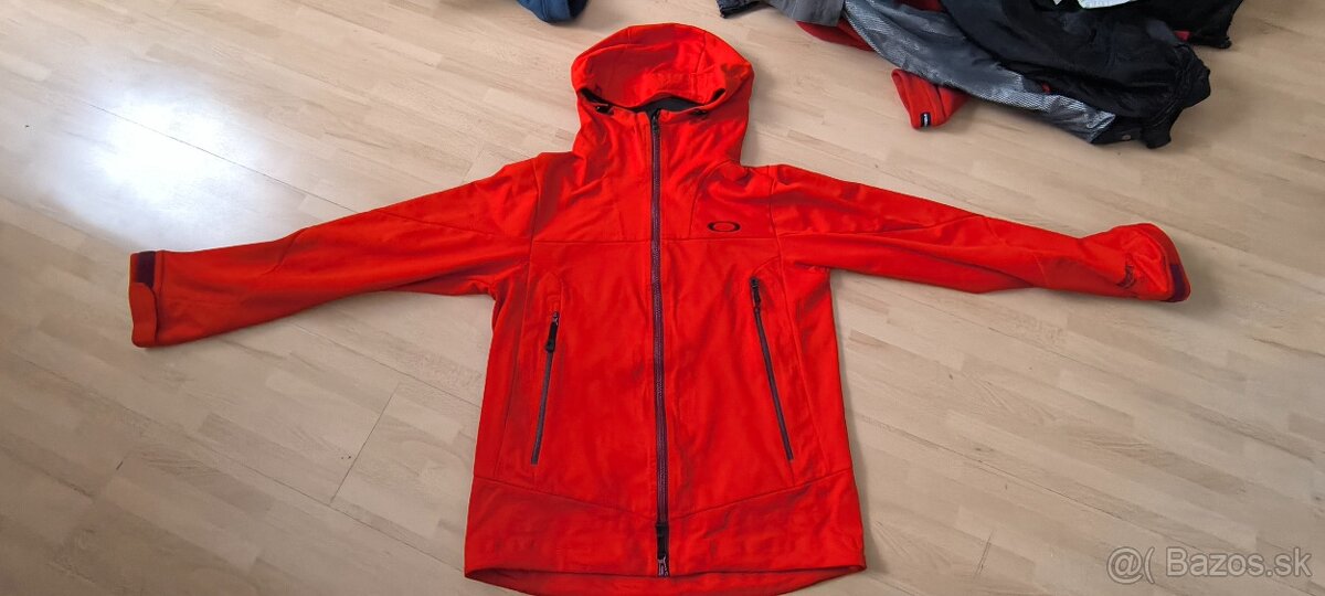 Oakley mikina Windstopper soft shell