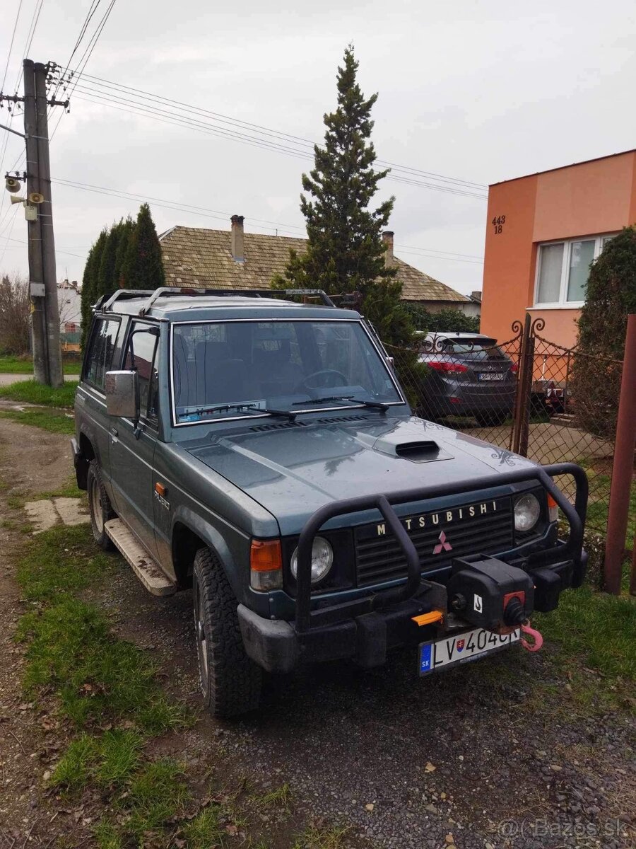 Predám alebo vymením za quad Mitsubishi Pajero 1