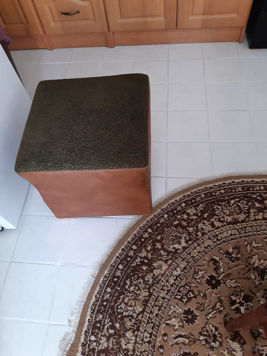 Predáme mini/taburetku