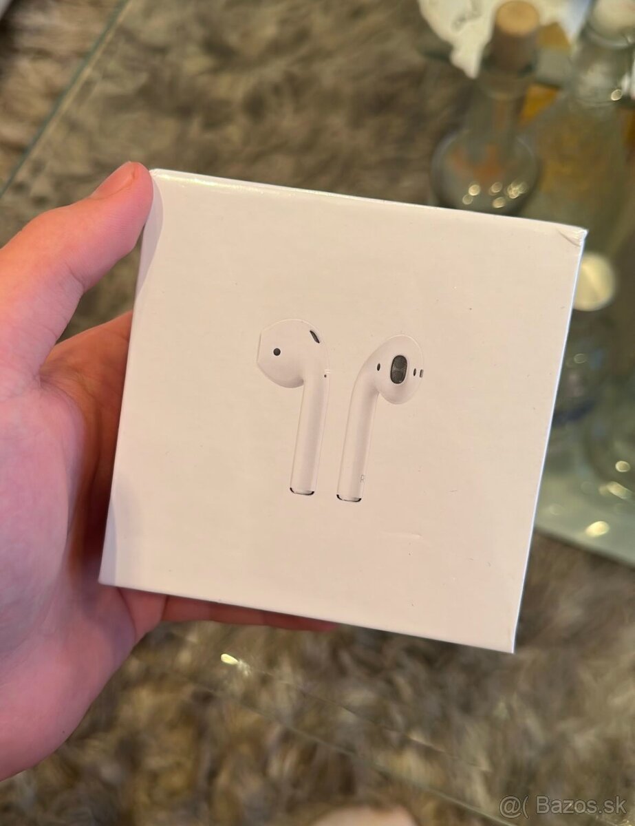 Apple airpods 2