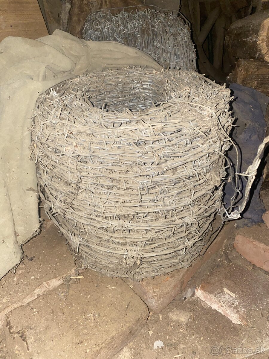 Ostnatý drôt
