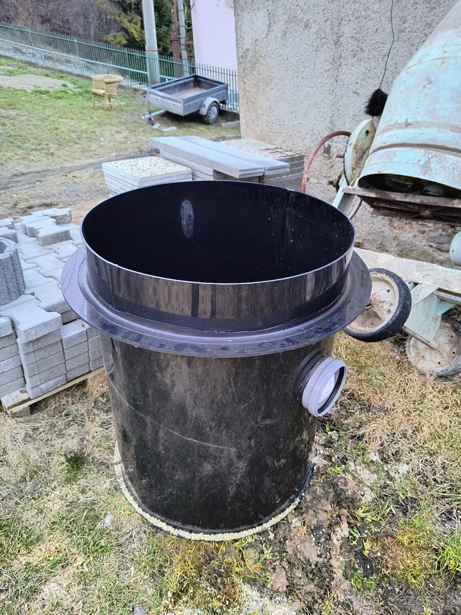 Plastová šachta