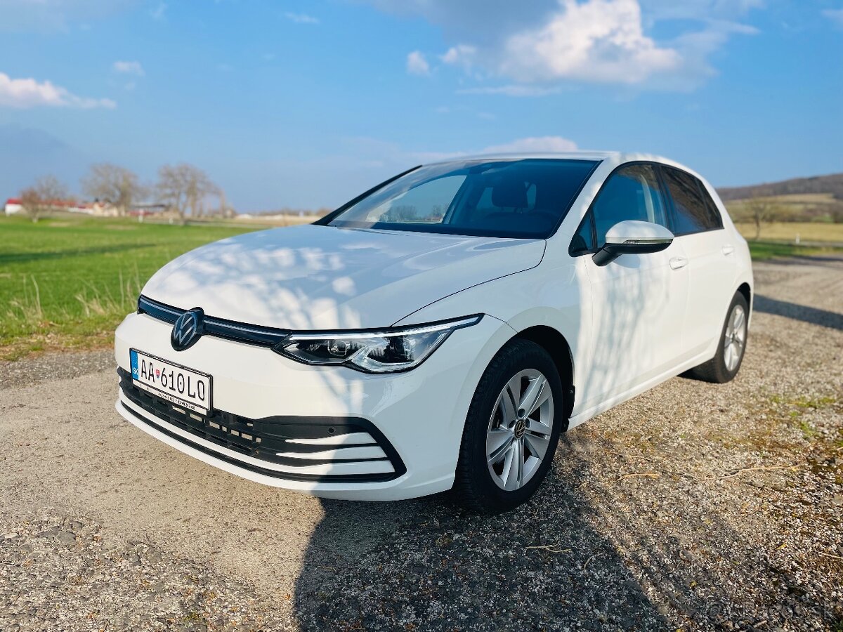 Volkswagen Golf 2024, 17 400km