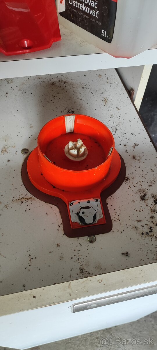 robot nepoužitý.