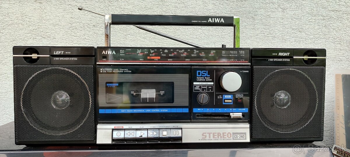 Radiomagnetofon AIWA