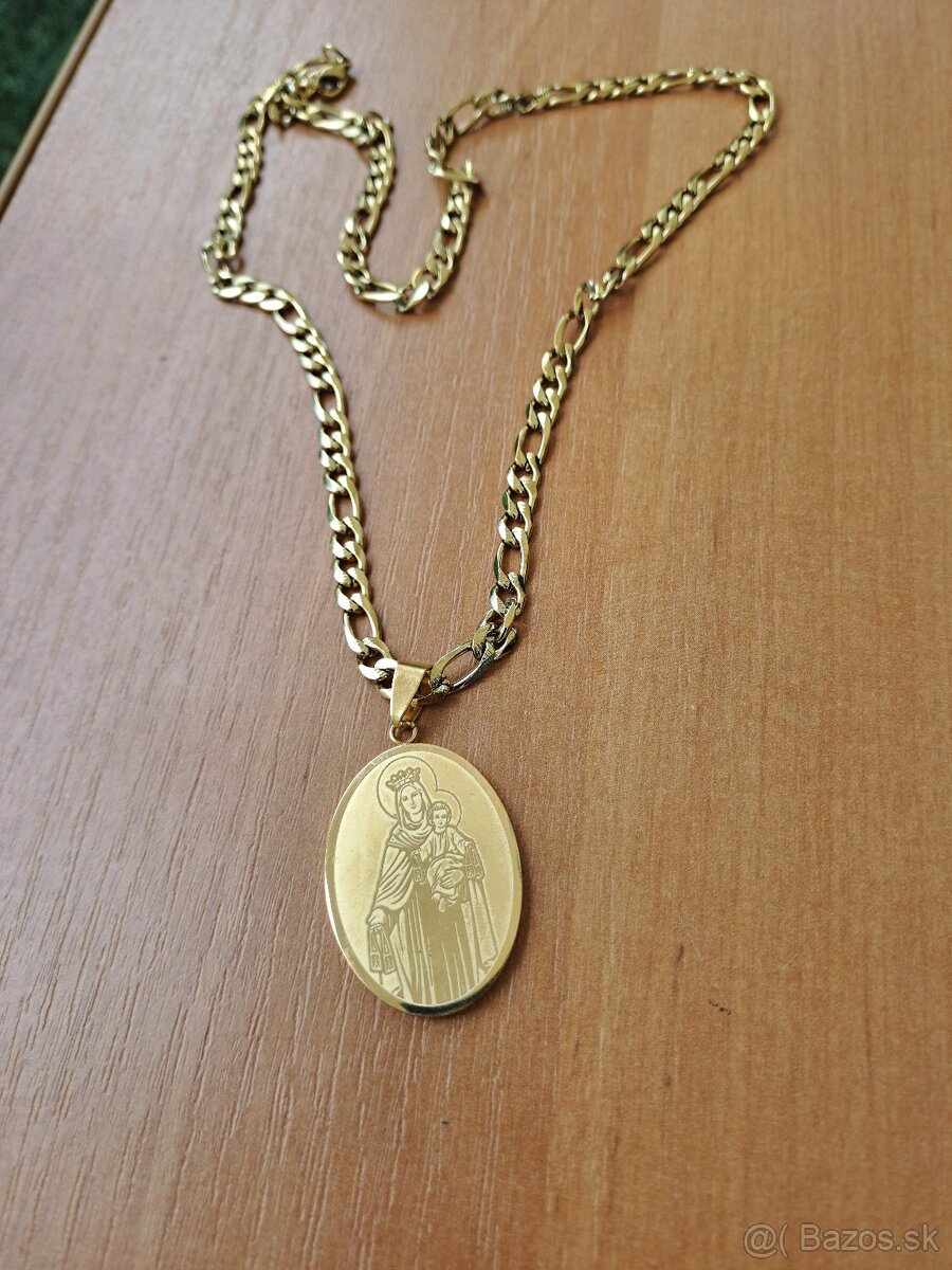 Retiazky s katolíckym motivom