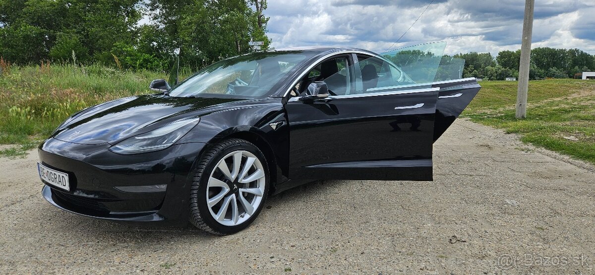 Tesla Model 3 Dual Motor , Long Range, AWD