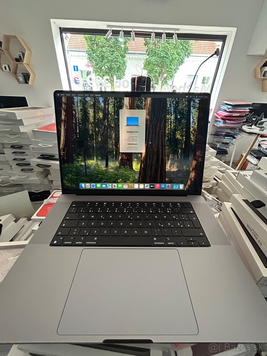 Apple Macbook M2 Max 16” 32gb ram 1TB SSD