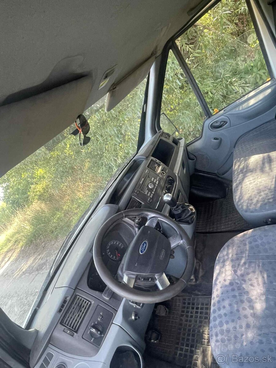 Ford tranzit