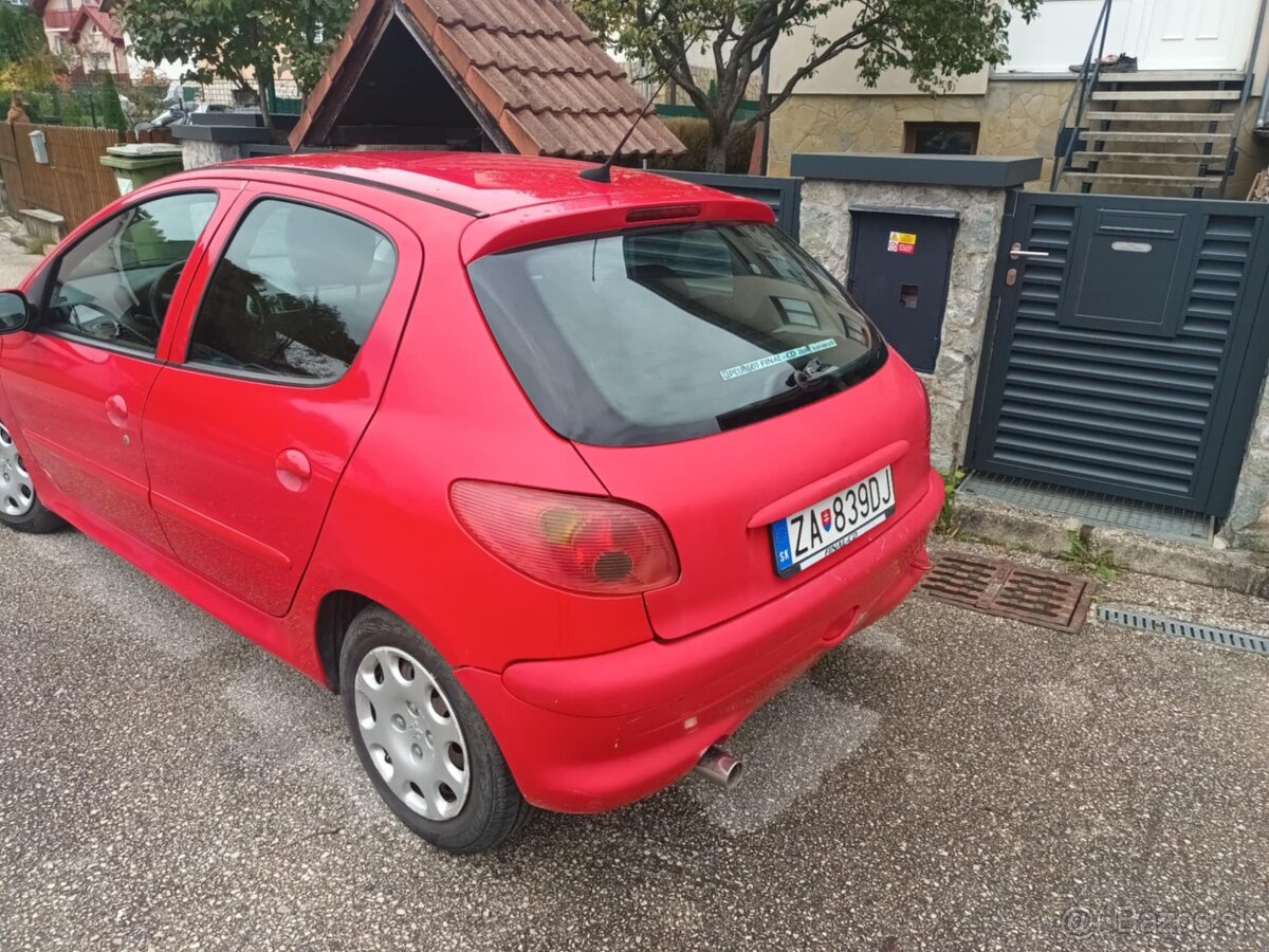 Predám Peugeot 206