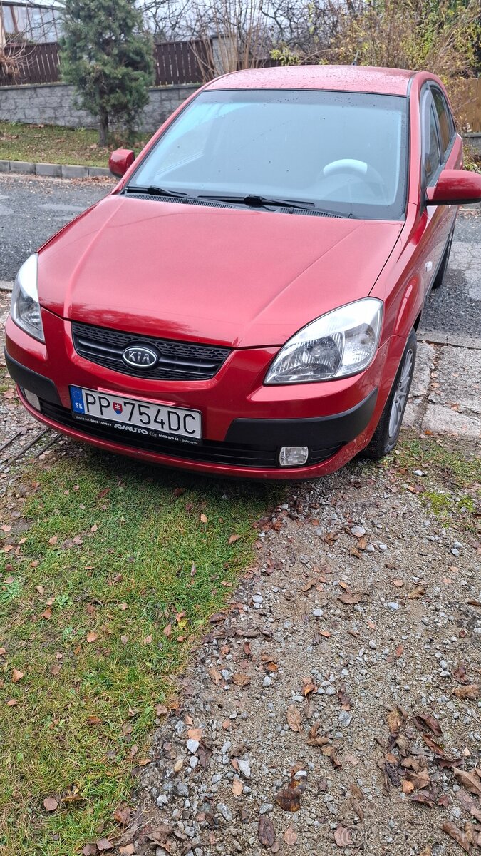 Kia Rio 1.4 71kw rv.2007