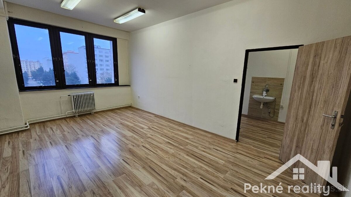 Prenájom administratívnych priestorov vo Zvolene - Západ