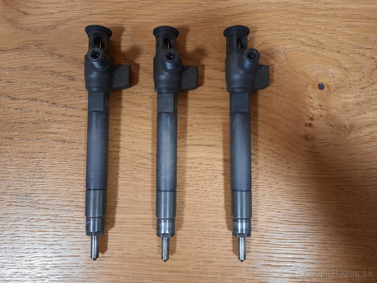 Vstrekovač Delphi 28657626