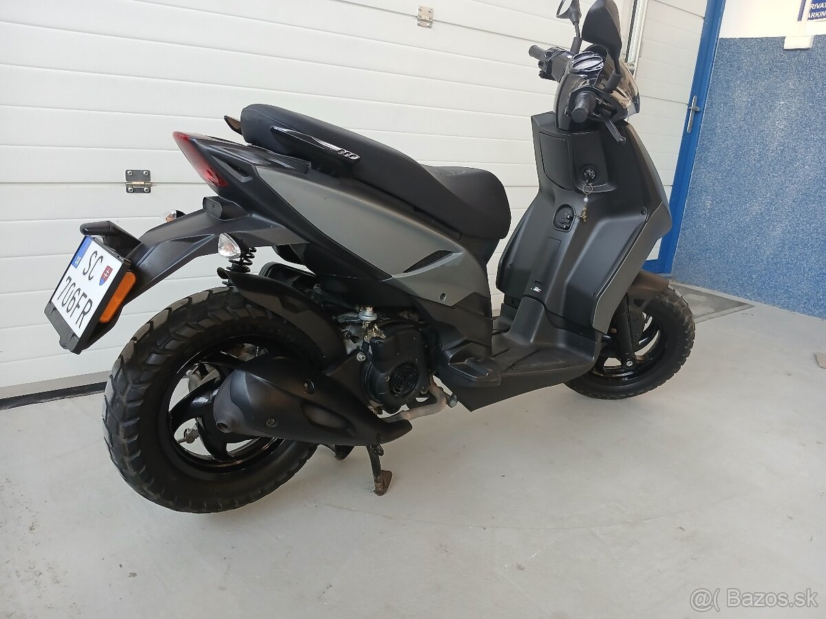 Skuter piagio125 4takt vstrekovanie 2015