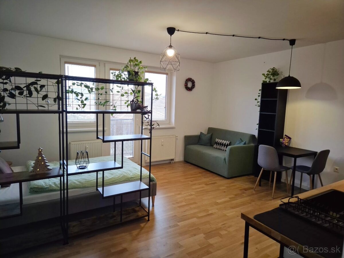 Realitná kancelária Realadr s.r.o.