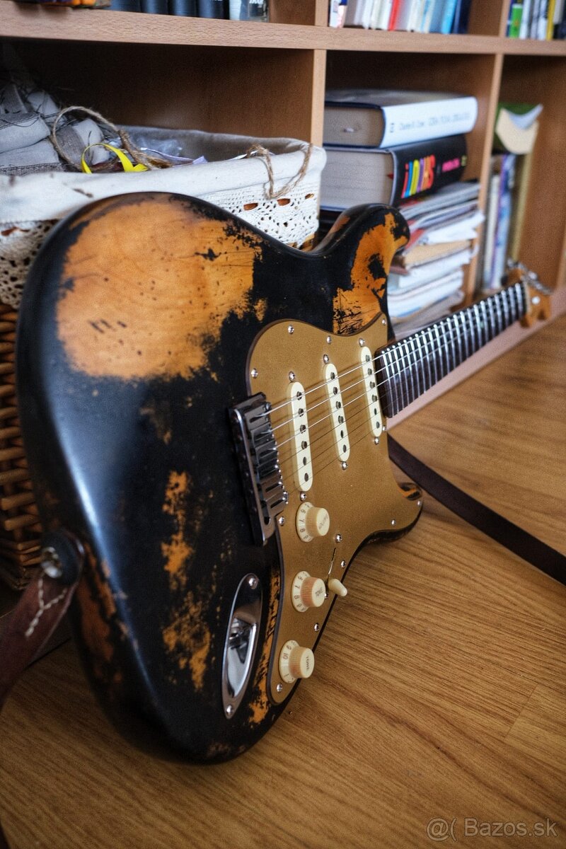 Fender USA Deluxe Stratocaster 2004