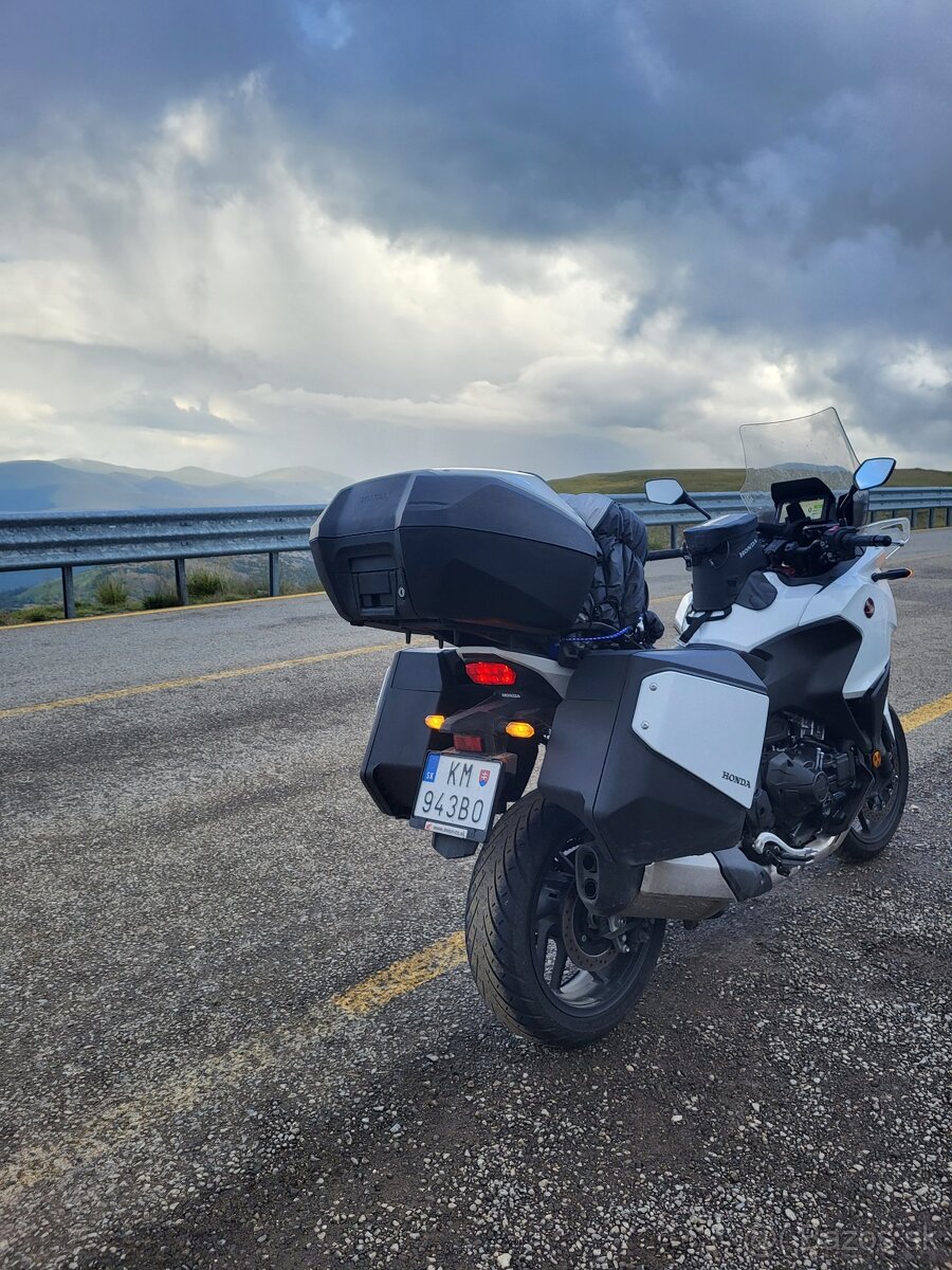 Honda NT1100 DCT