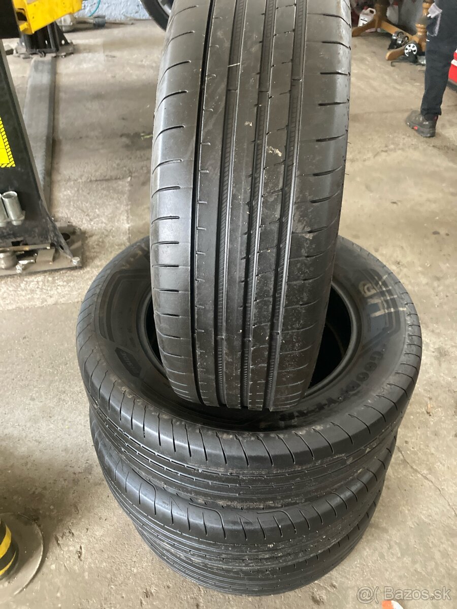 Letné pneu 235/65R18 viem aj prezuť
