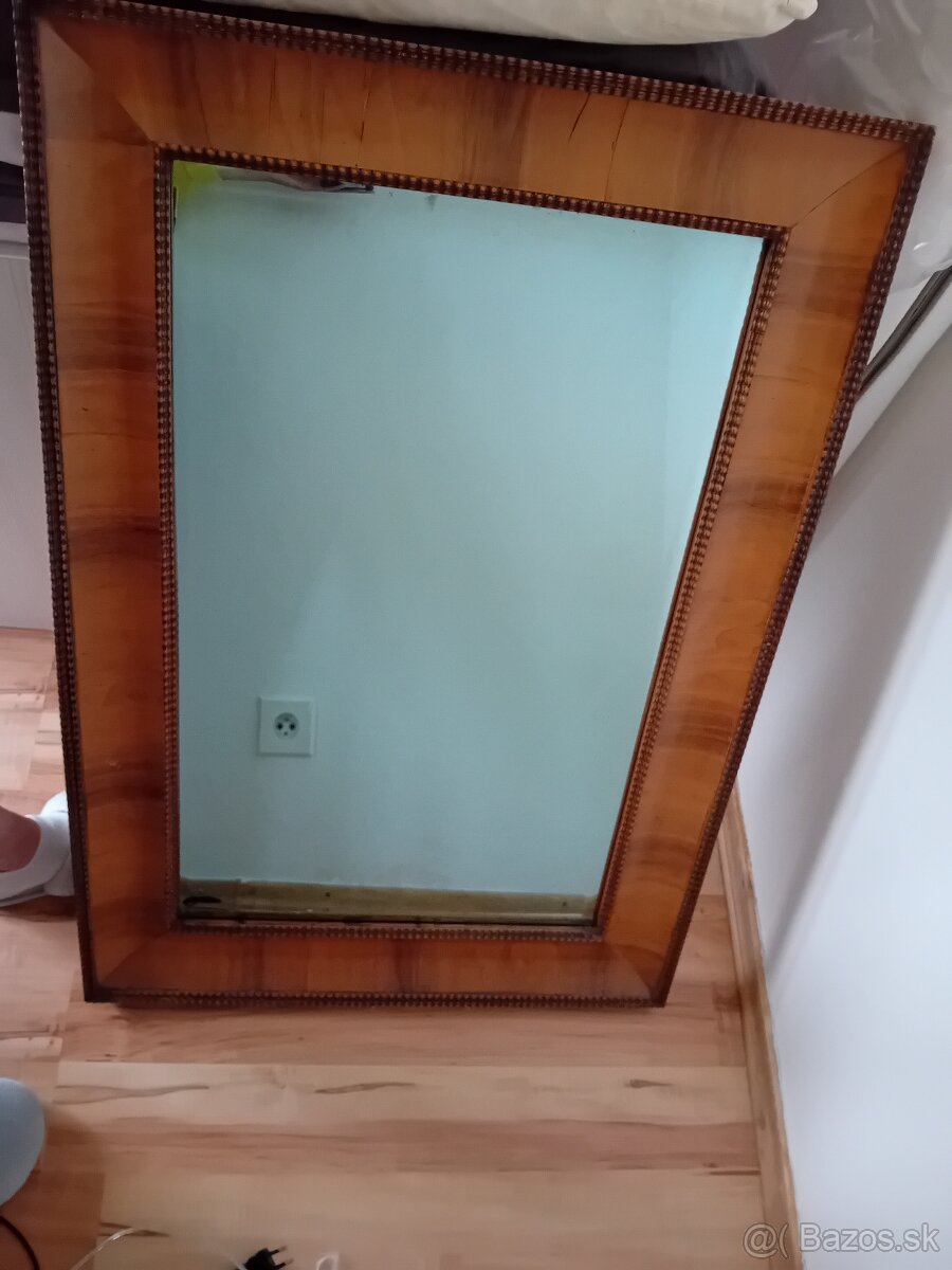 Starozitne zrkadlo 61×88cm