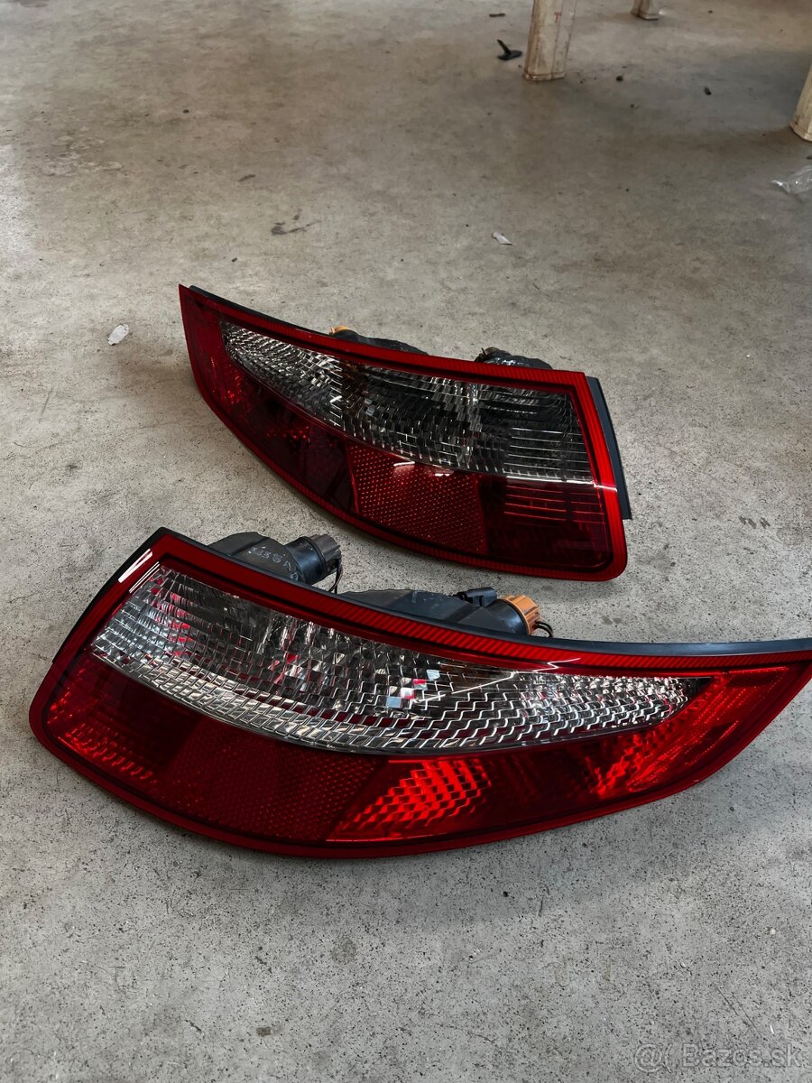 Porsche 911 997 04-09 zadné originál svetlá