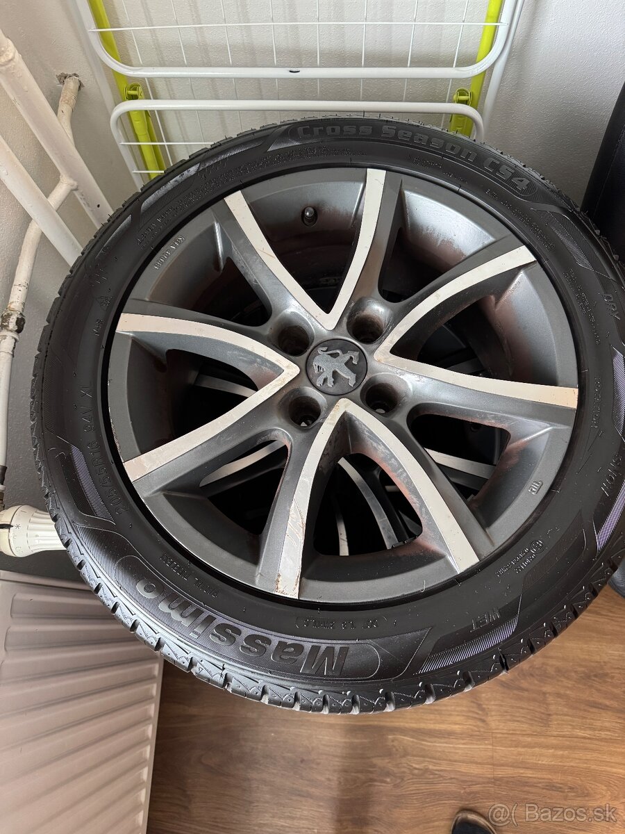 Disky peugeot z 308 R16, pneumatiky celoročné nové Massimo