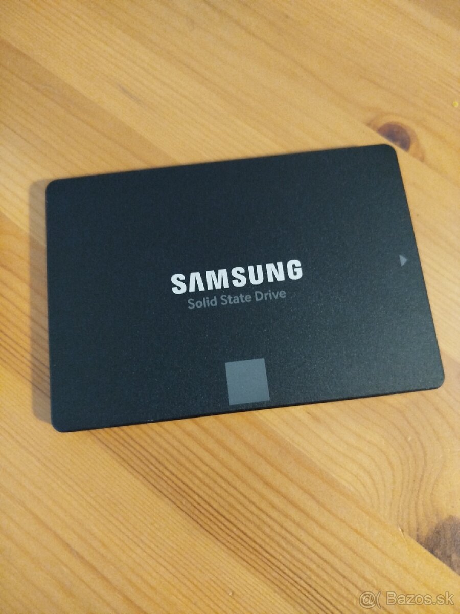 SSD disk Samsung 250 GB EVO 860