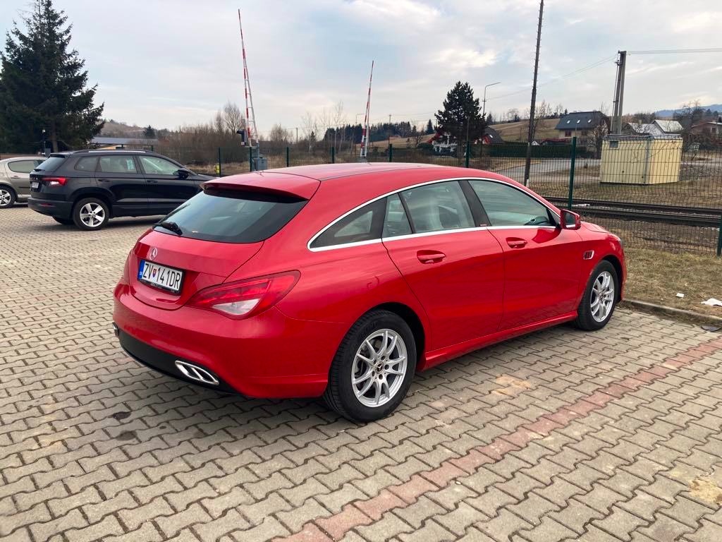 Mercedes-Benz CLA 180 A/T Shooting Brake,len 22000 KM