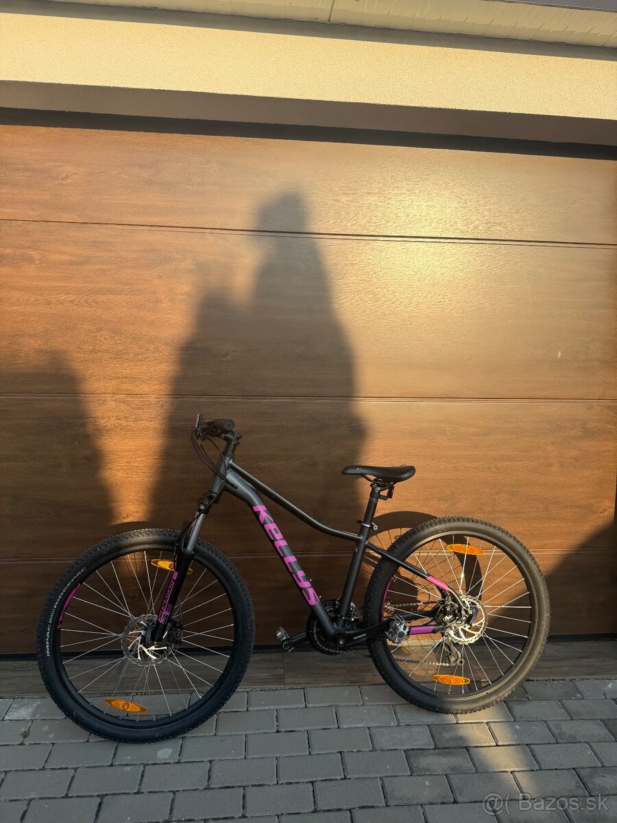Kellys vanity 30