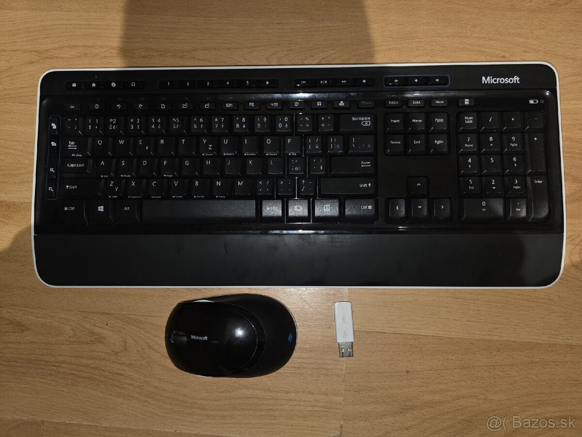 AKTUALIZOVANÉ Microsoft Wireless Desktop 3050 + myš