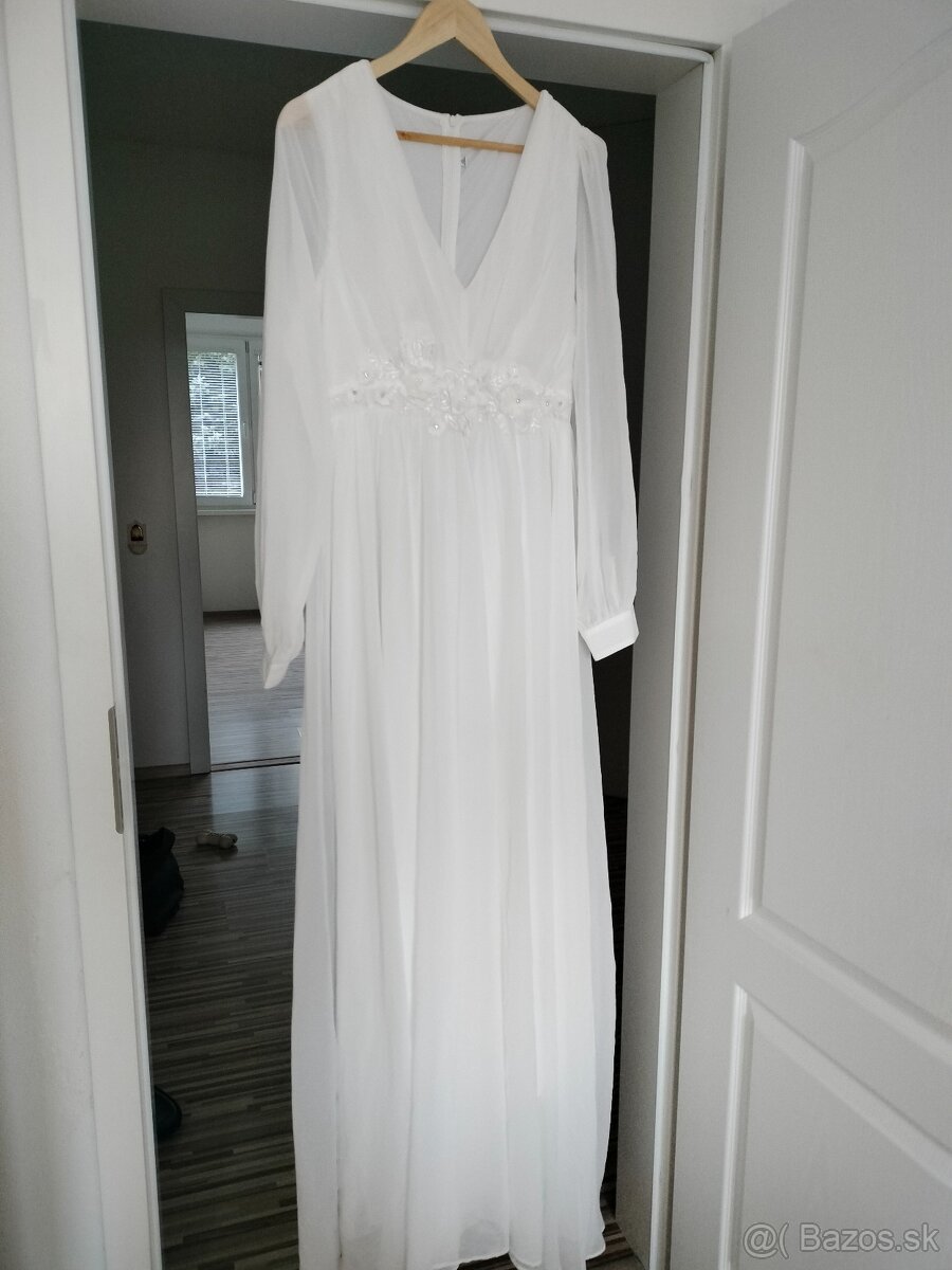 SpoločenskéSvadobne šaty 42