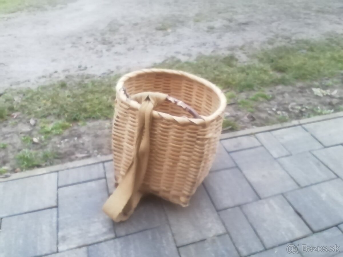 Chrbtovy kos na dekoraciu