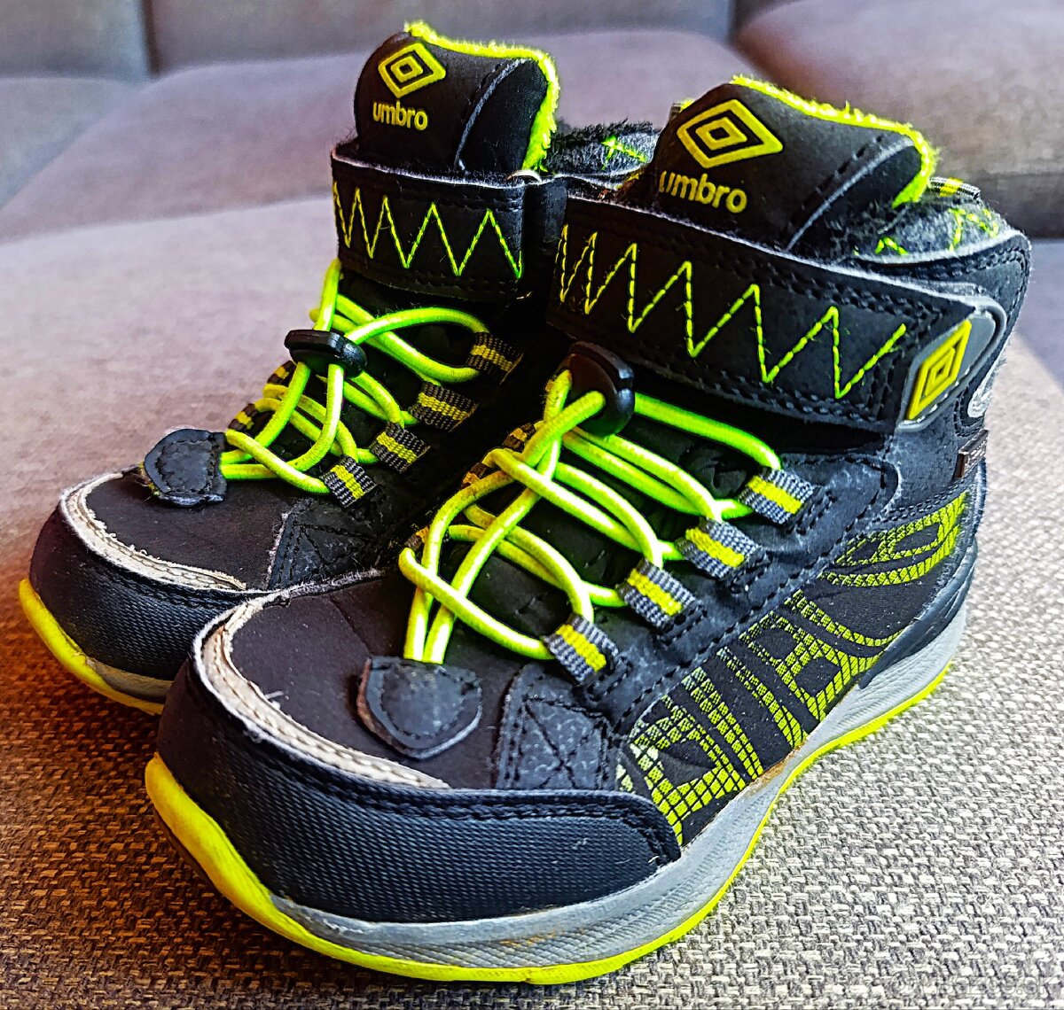 Detské zimné softshelové topánky značky Umbro