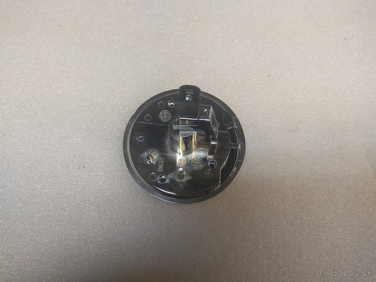 Spínač zadných dverí Alfa Romeo