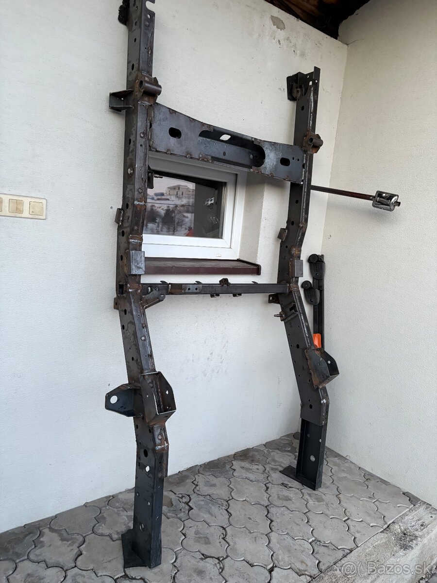 L200 nová polovica rámu r.v. 06-15