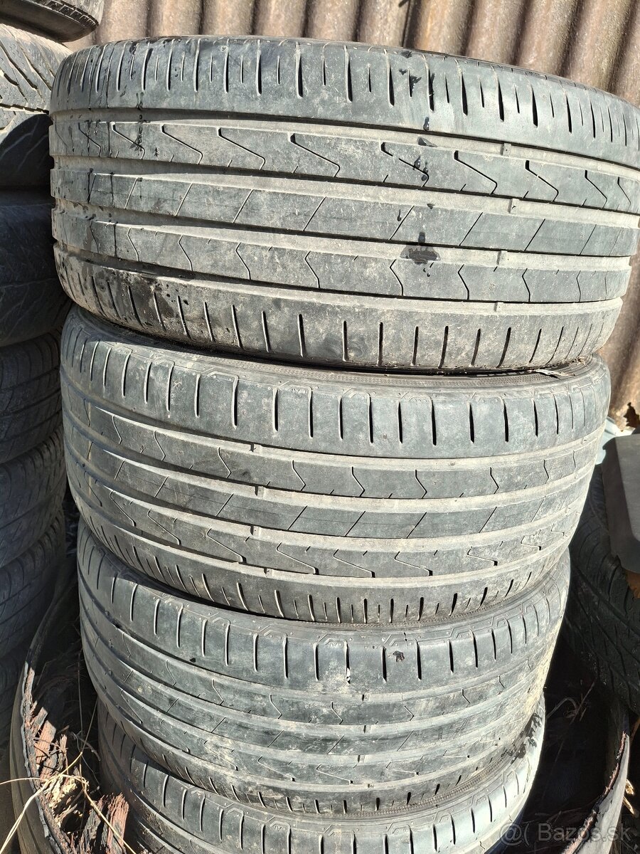 Pneumatiky 225/45 R17 hankook