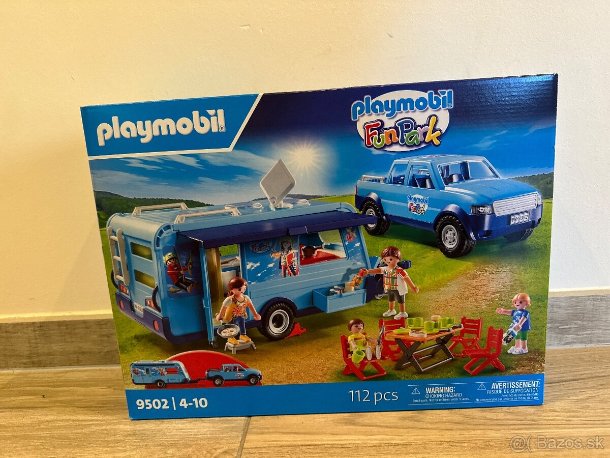 PLAYMOBIL 9502 FunPark Pick-Up s karavanom