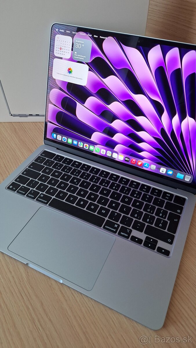 MacBook Air M4/16GB/256GB