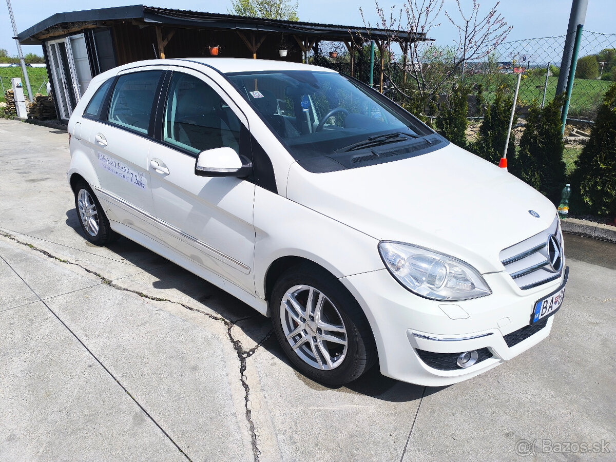 MERCEDES-BENZ B 180 CDI AUTOMAT