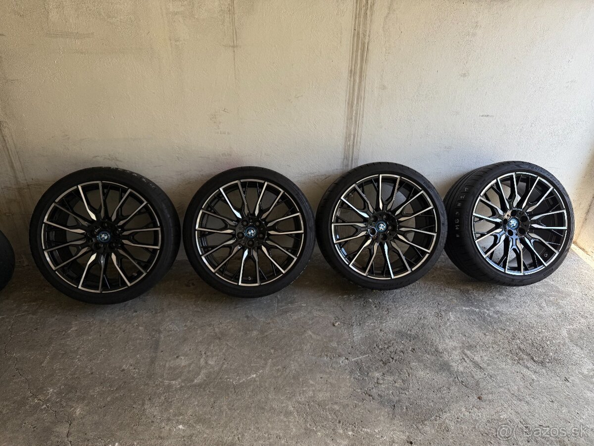 Letný komplet dvojrozmer BMW 5x112 255/35 R20 + 285/30 R20