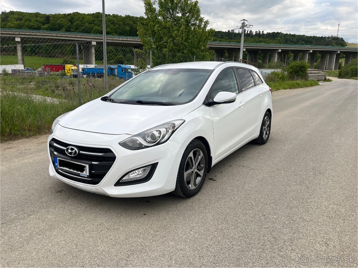 Hyundai i30 1.6crdi 81kw diesel