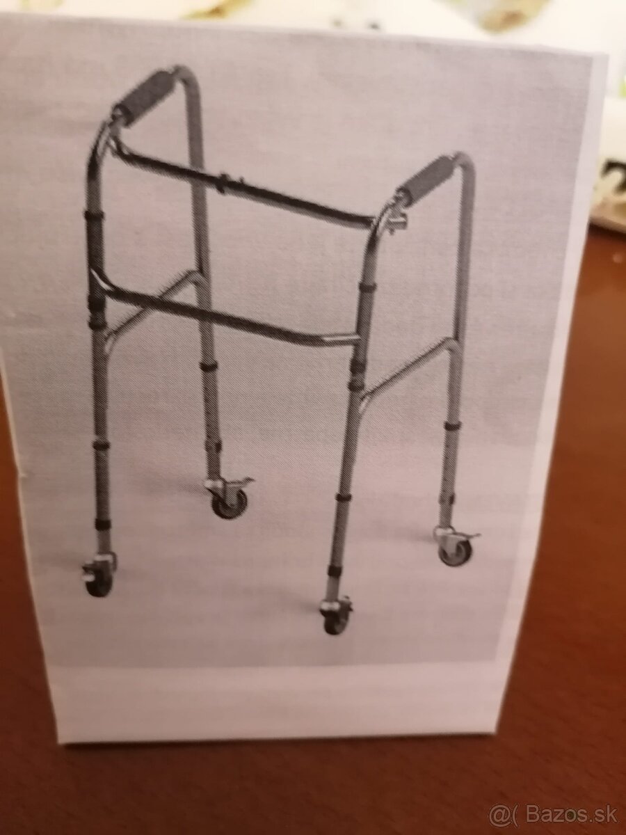 Chodítko pre seniorov