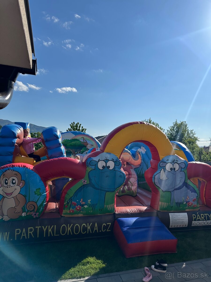 Skakaci hrad
