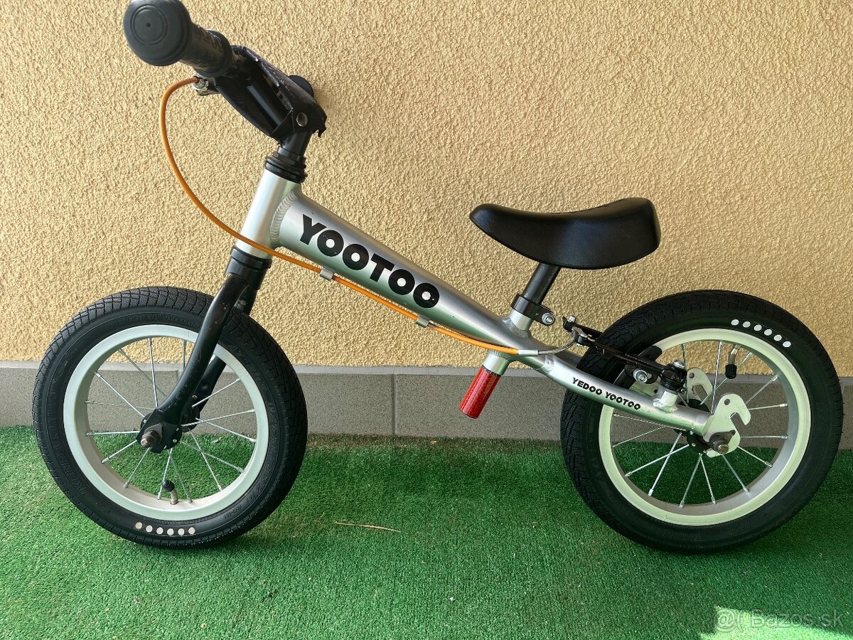 Yedoo Yootoo odrážadlo
