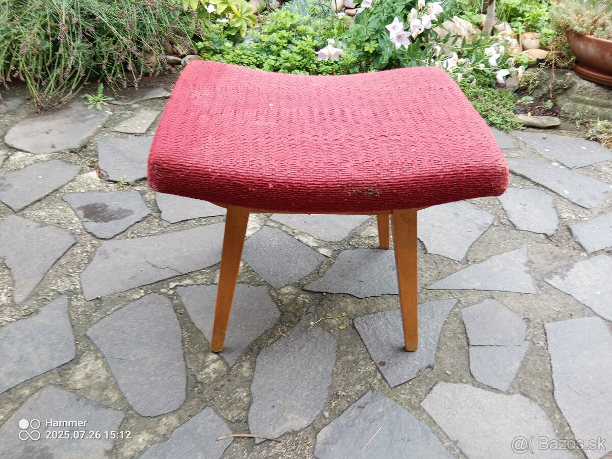 Retro taburetka
