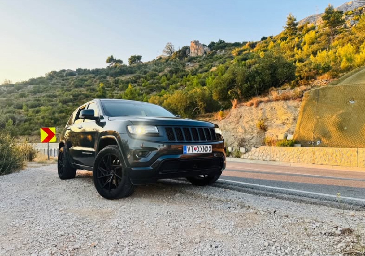 Jeep Grand Cherokke