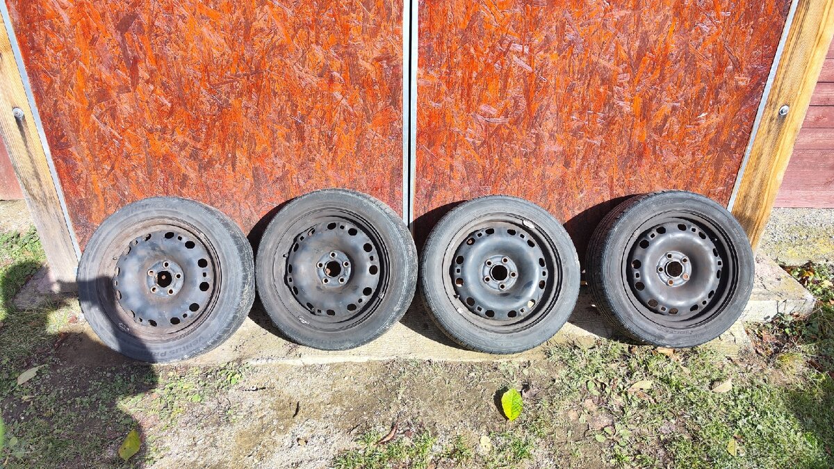 Predám letné komplety 185/55/R15