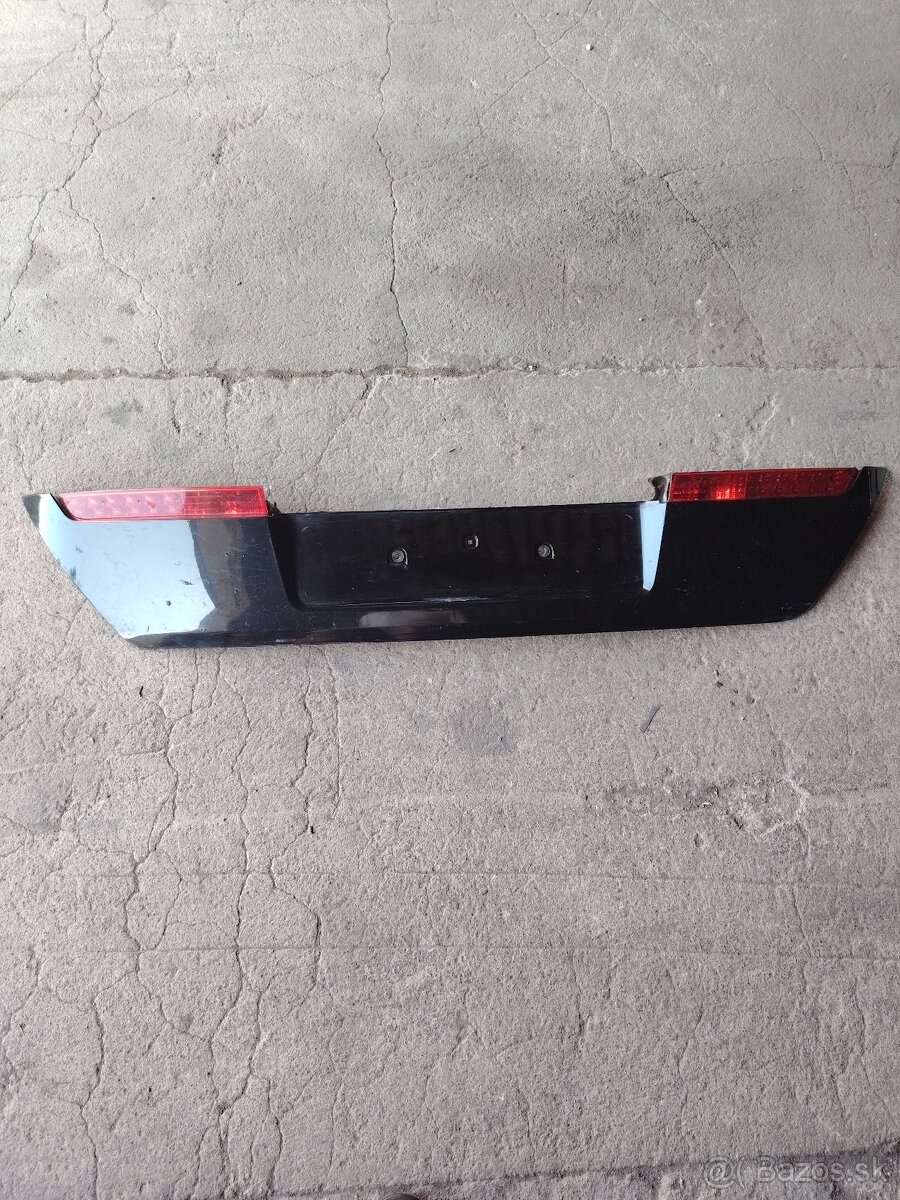 Držiak evidenčného čísla pre BMW 7 E65 E66